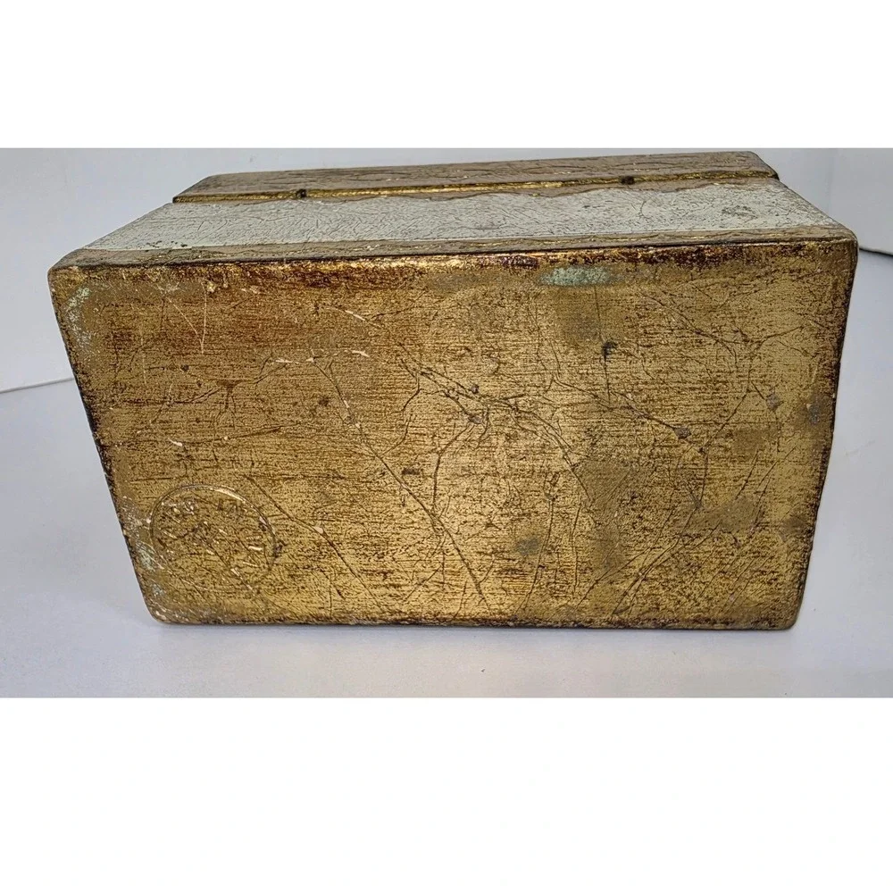 Vintage Florentine Italian Gilt Wood Jewelry Box Gold Leaf Domed Trinket Chest